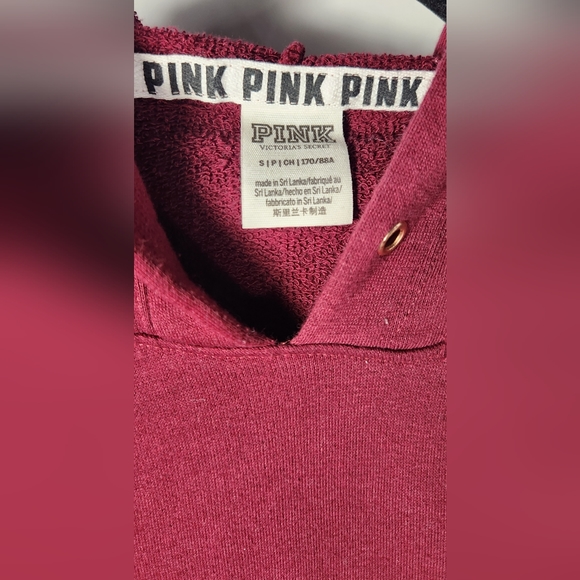 *PINK* Burgandy Oversized Crop Top With Long Sleeves - Picture 9 of 9